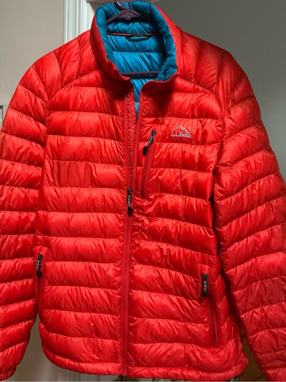 LL Bean Men’s Ultra Light 850 Goose Down Pertex Quantum Puffer Jacket. Size S